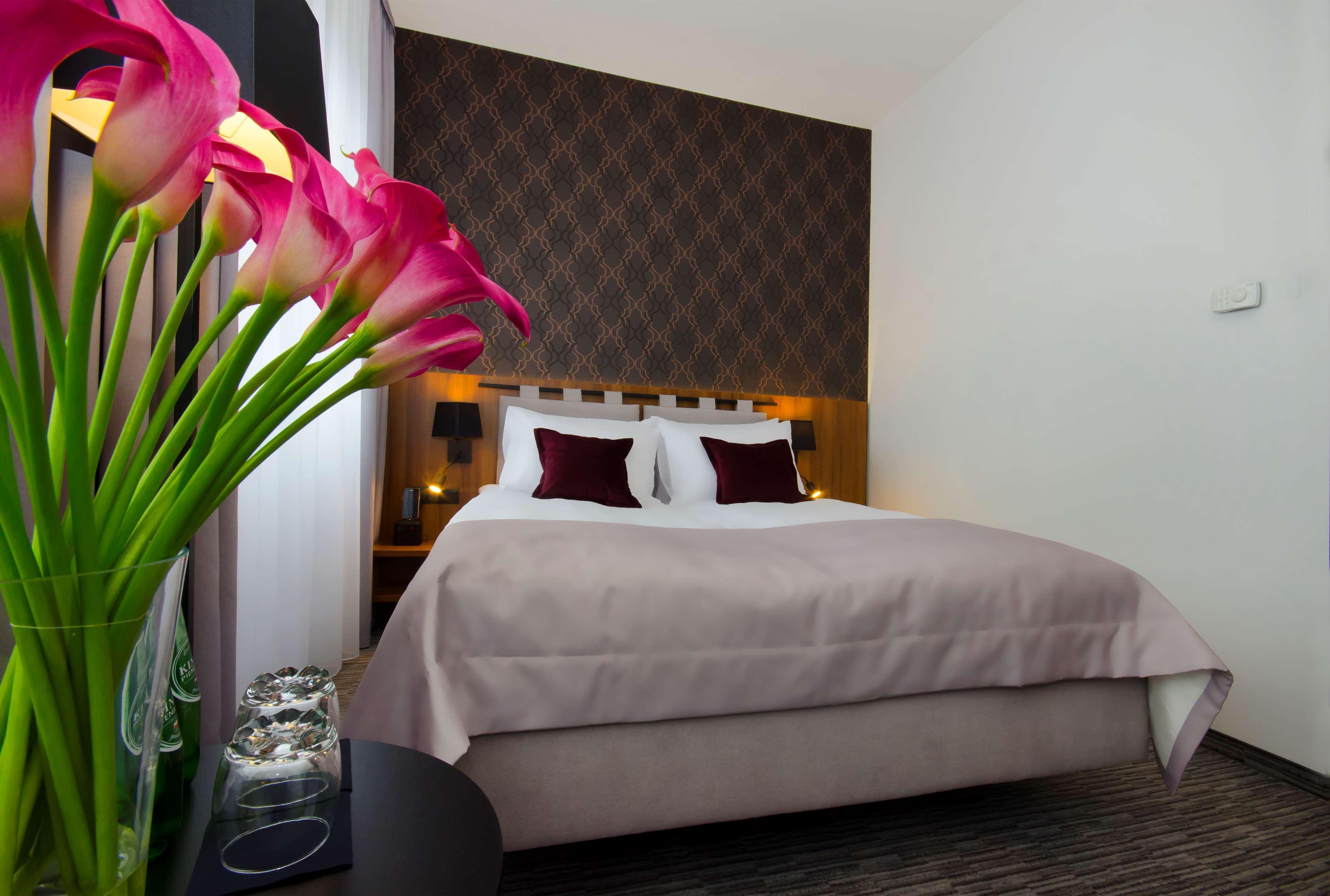 Best Western Hotel Mariacki Katowice Exterior photo