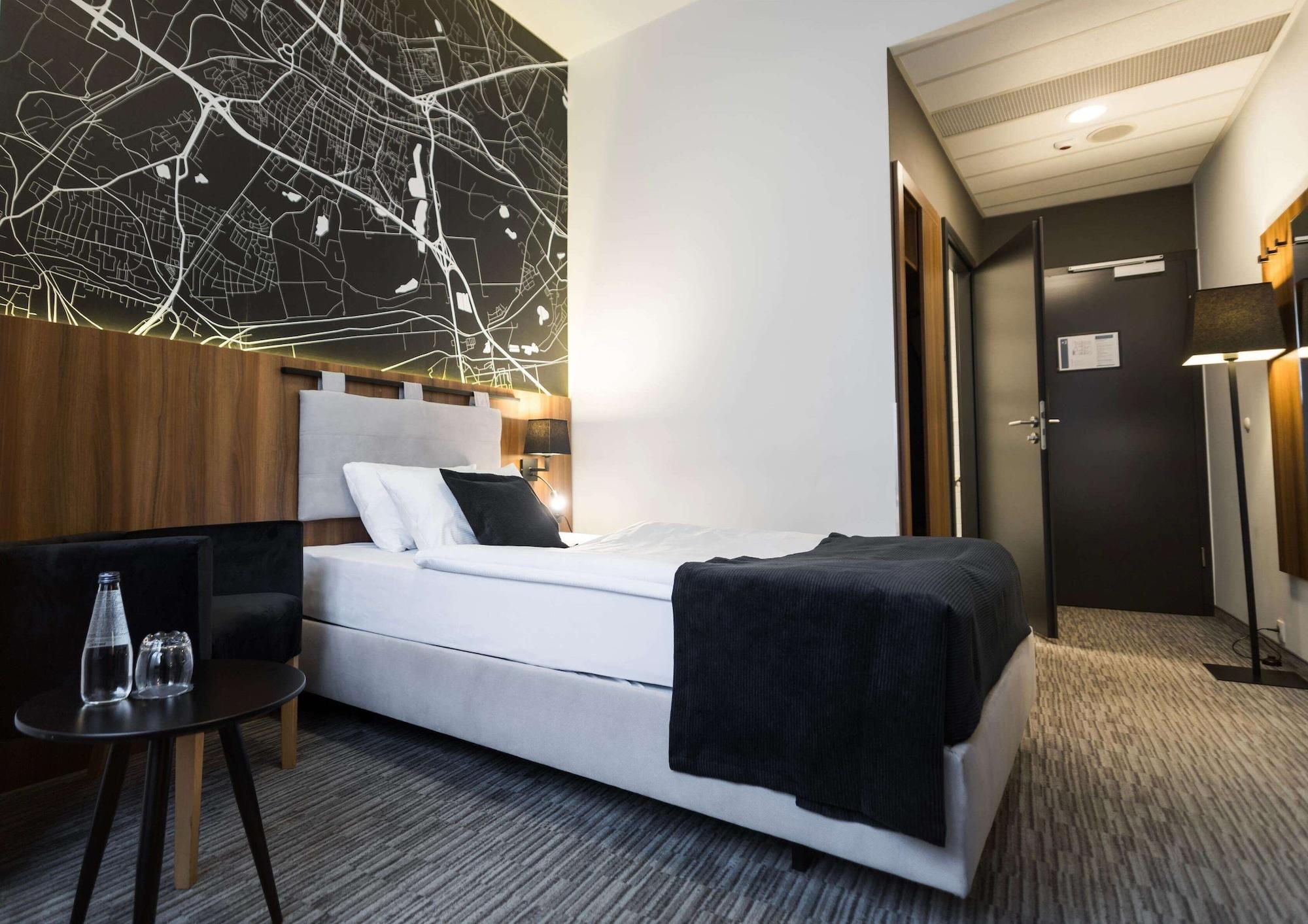 Best Western Hotel Mariacki Katowice Exterior photo